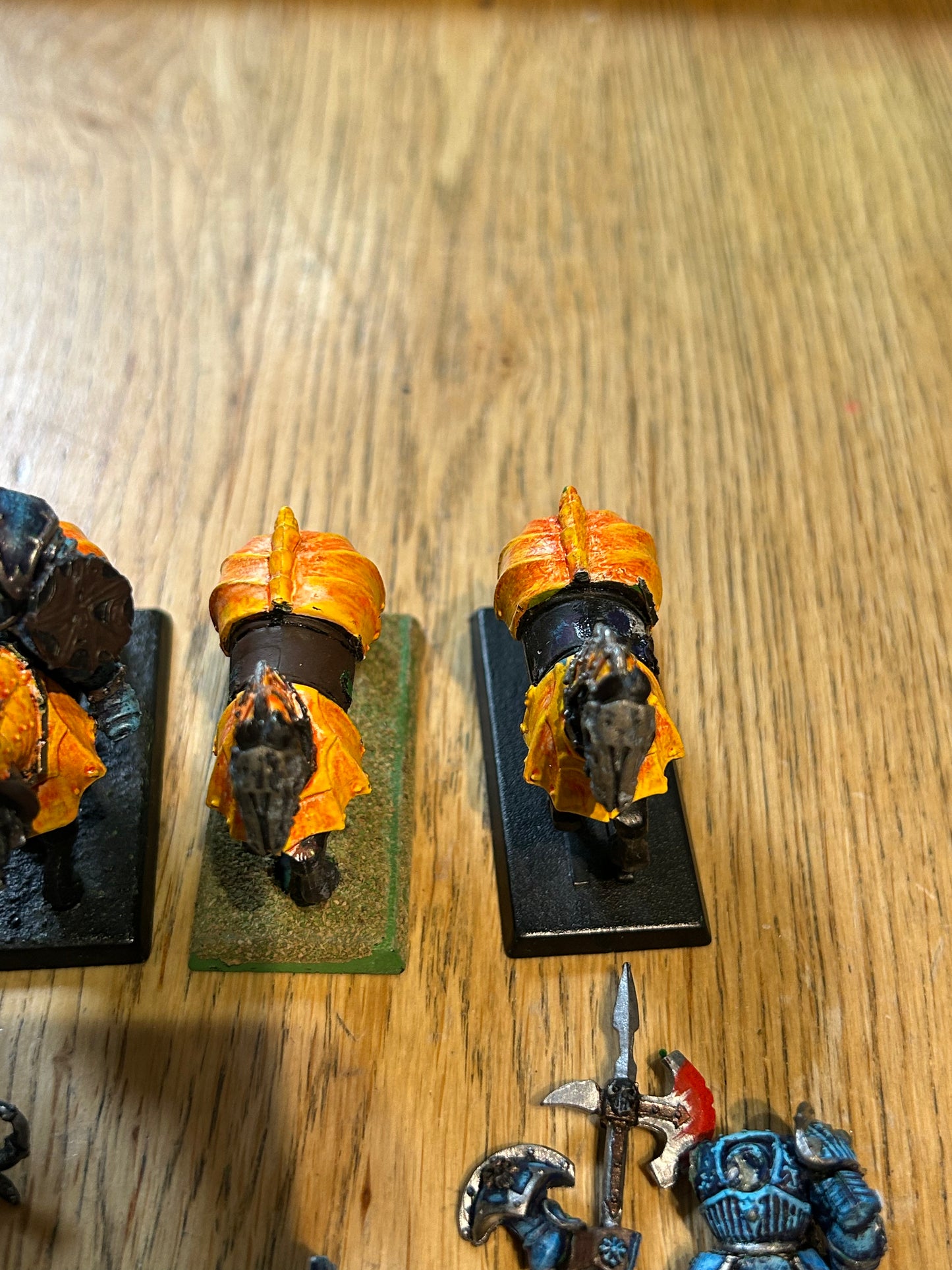 Warhammer fantasy chaos knights x4 (part plastic/part metal)