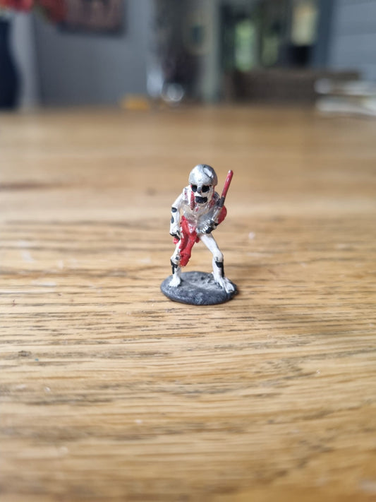 Warhammer fantasy tribes FTS3 V3 c17 (1C-04) skeleton attacking with sword