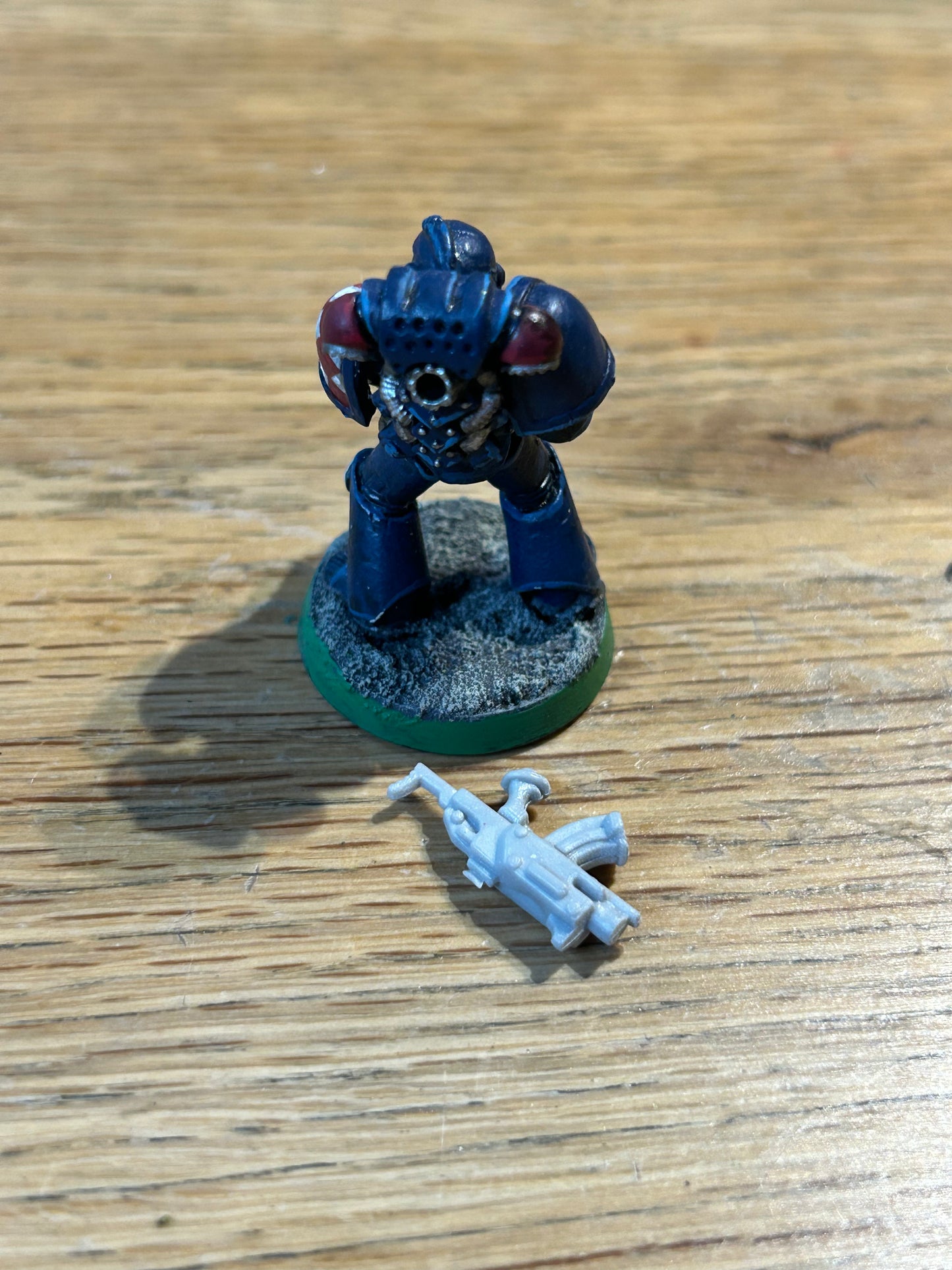 Classic Space Marine  - tactical marine Warhammer 40K Metal