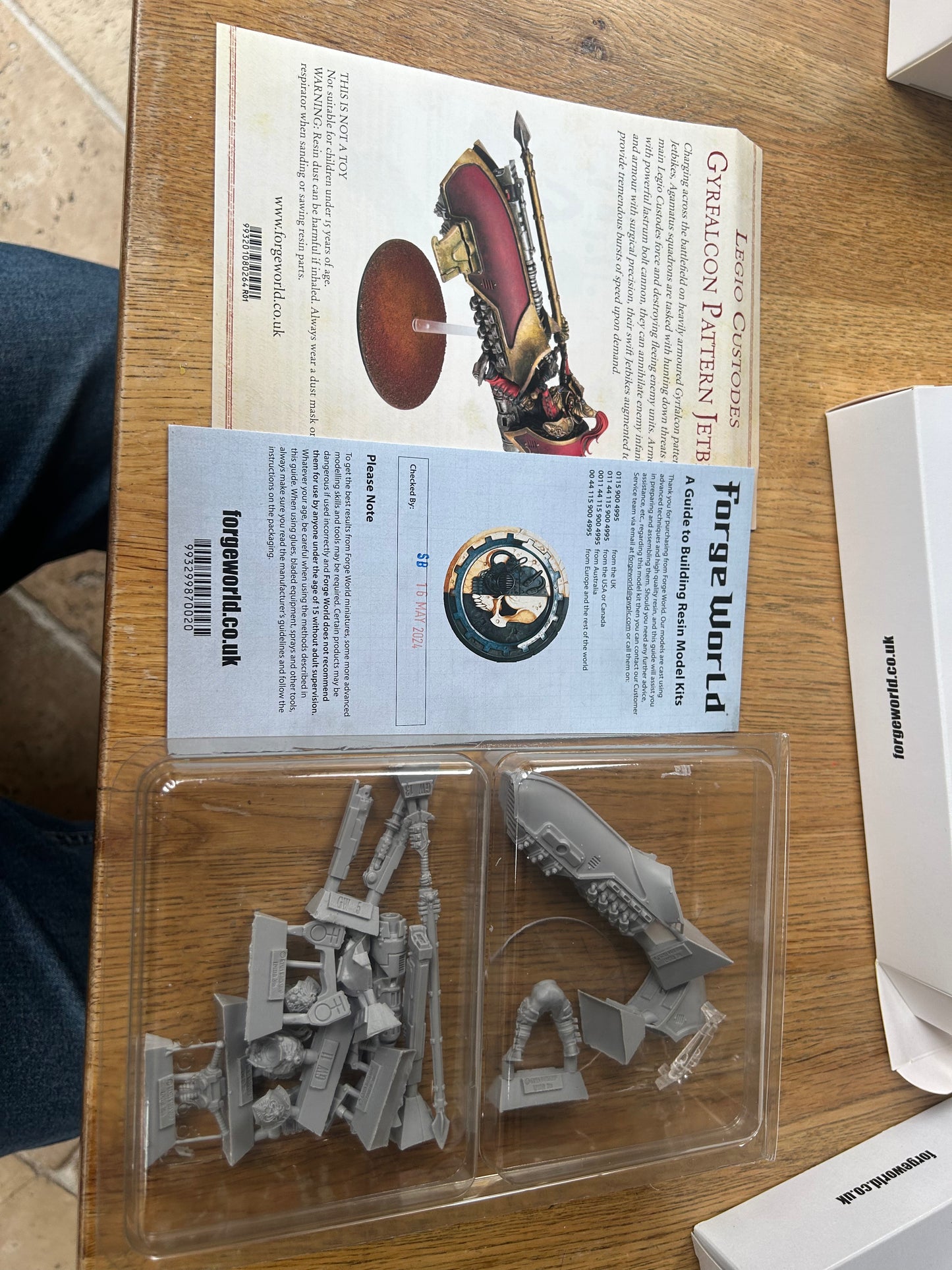 Legio Custodes Gyrfalcon Pattern Jetbike forge world Horus heresy or warhammer 40k