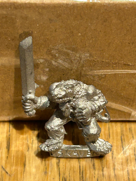Warhammer Skaven Night Runner Metal Rat Figure Games Workshop Mordheim WHFB (4 available)