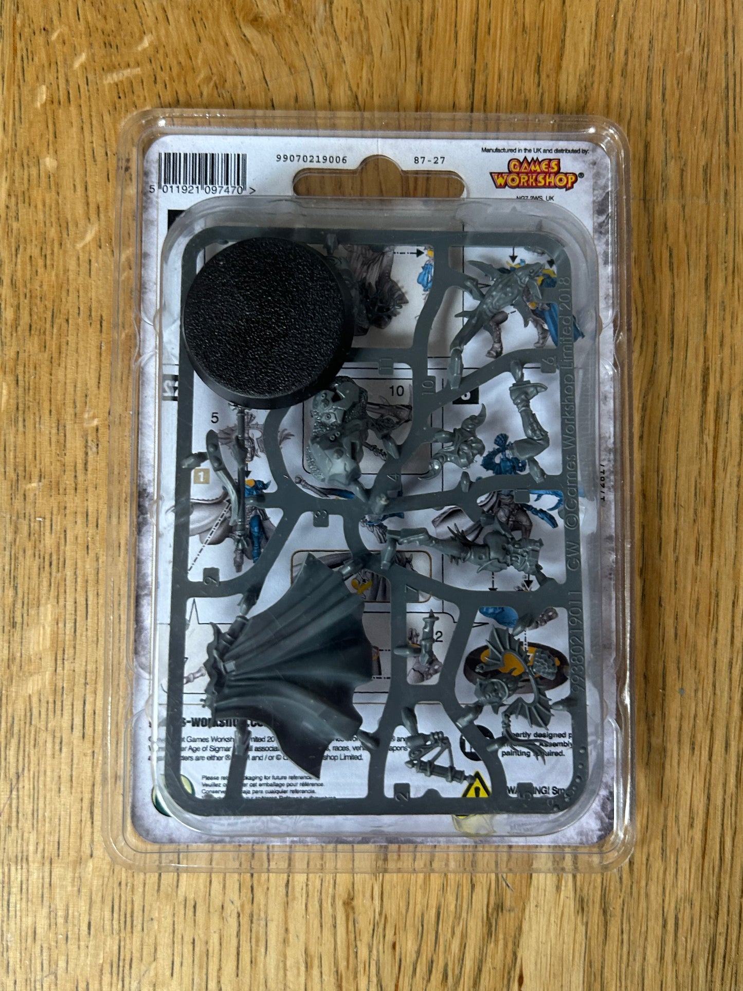 Games Workshop Warhammer Idoneth Deepkin Isharann Tidecaster New Figure Sigmar