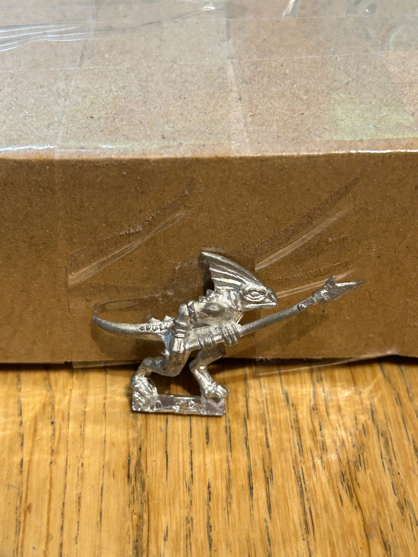 Warhammer fantasy salamander hunting party skink