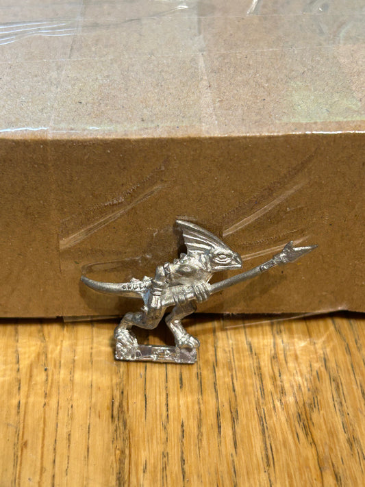Warhammer fantasy salamander hunting party skink