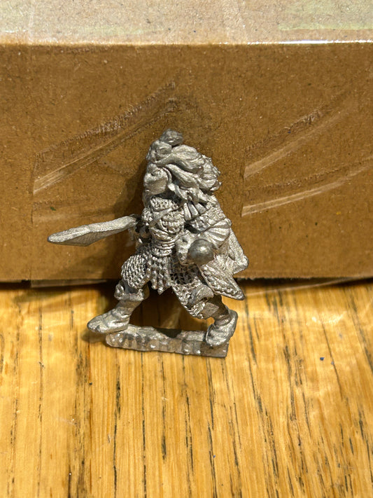Citadel Warhammer Reg Renown RR4 Mengil Manhide Dark Elf Witch Elf