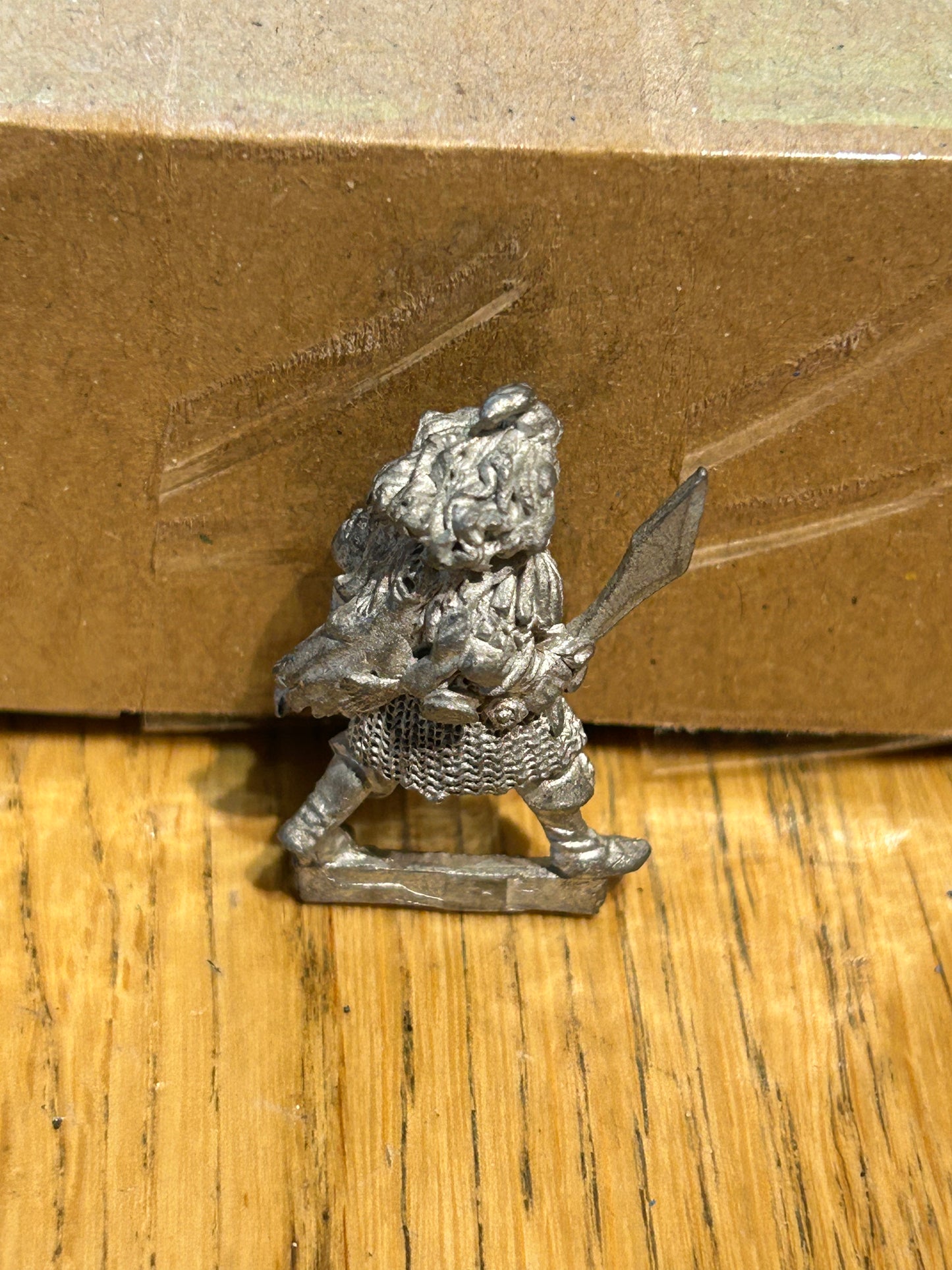 Citadel Warhammer Reg Renown RR4 Mengil Manhide Dark Elf Witch Elf