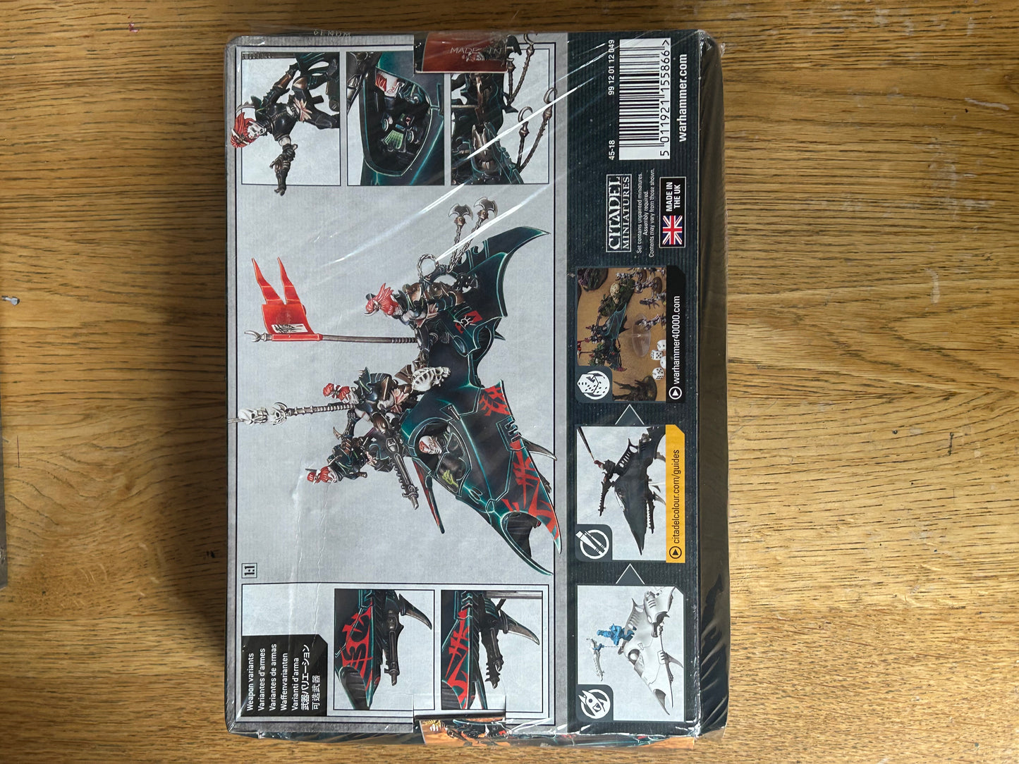 Warhammer 40k Drukhari Venom BNIB Sealed (box has some denting)