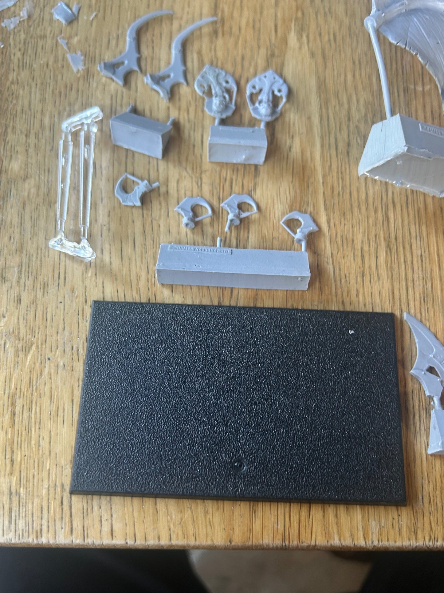 Warhammer fantasy chaos dwarfs forge world Bale Taurus in bag and on Sprue (some of the parts have come off the sptues but it’s complete)