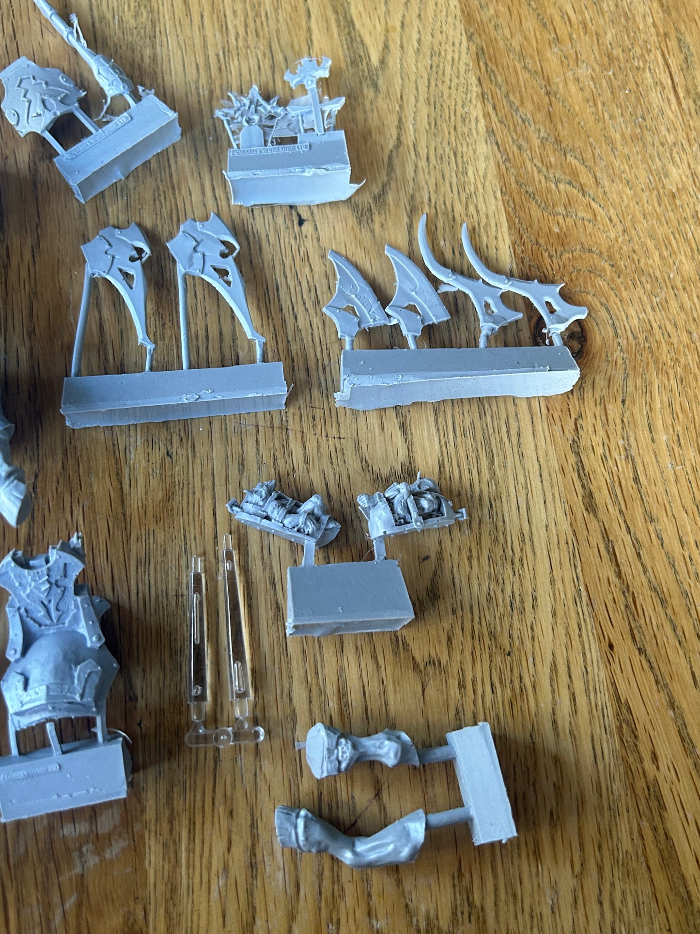 Warhammer fantasy chaos dwarfs forge world Drazhoath the Ashen in bag and on Sprue (one of the parts have come off the sptues but it’s complete)