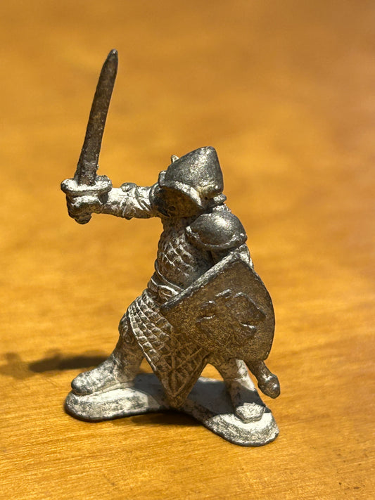 Ral Partha 3-Stage Hero Metal 25mm Dungeons & Dragons D&D 01-335 (a) Anti-Hero