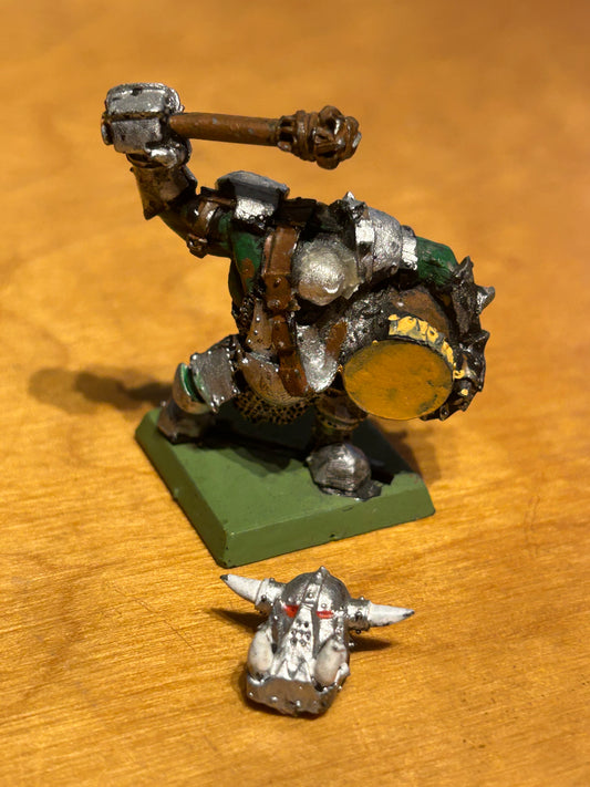 Warhammer Fantasy Black Orc musician