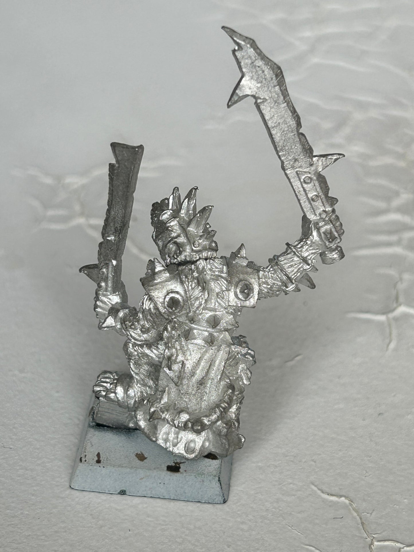 Warhammer fantasy 6074 skaven warlord with additional hand weapon