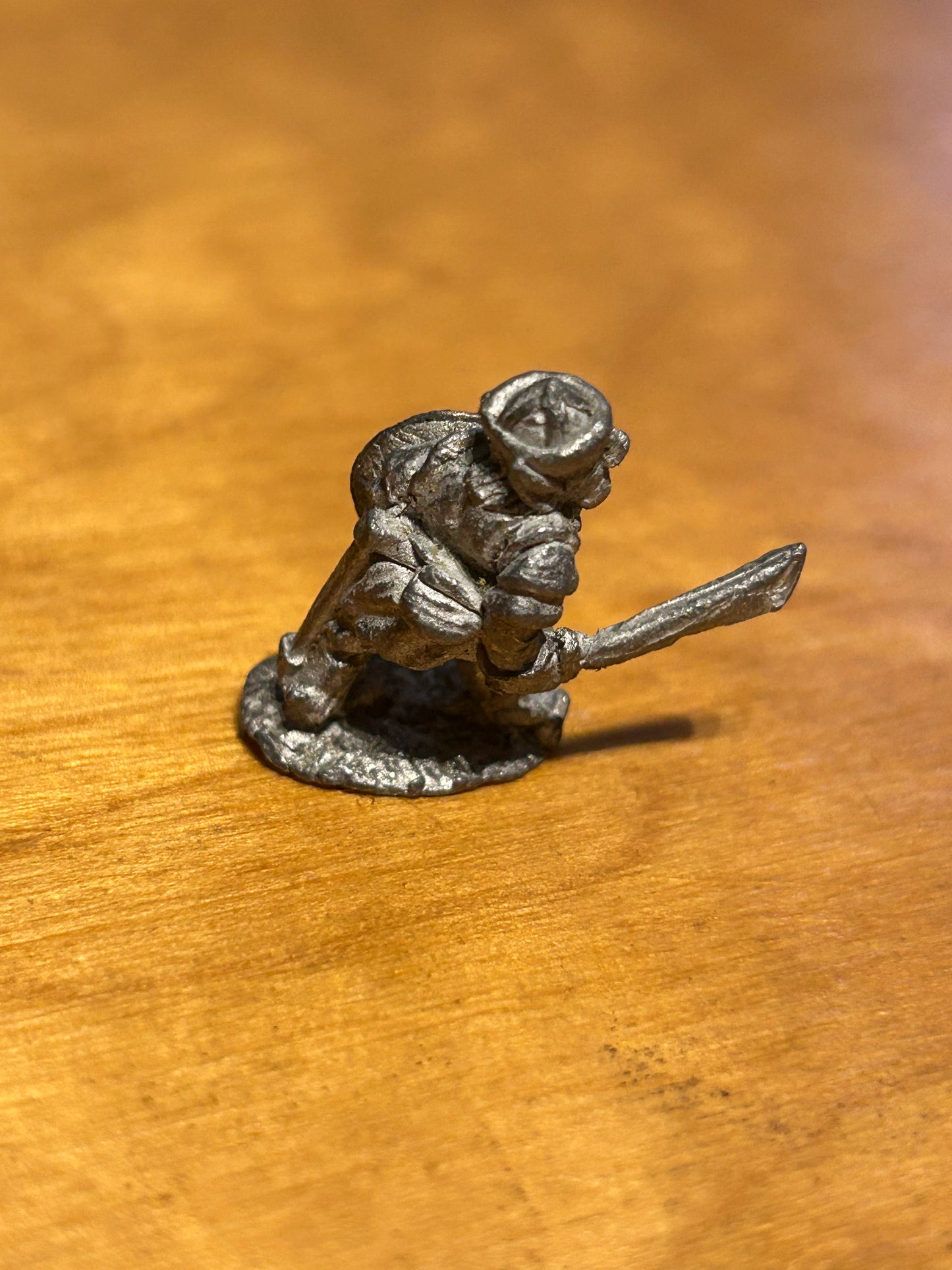 Warhammer fantasy citadel fiend factory goblin charging with sword and shield