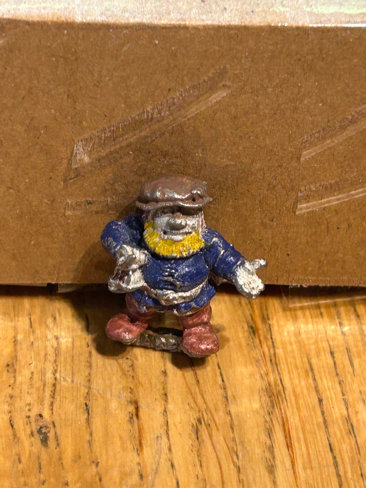 Citadel Miniatures Slymm / Merchant, Dwarf Adventurer D4 metal miniature