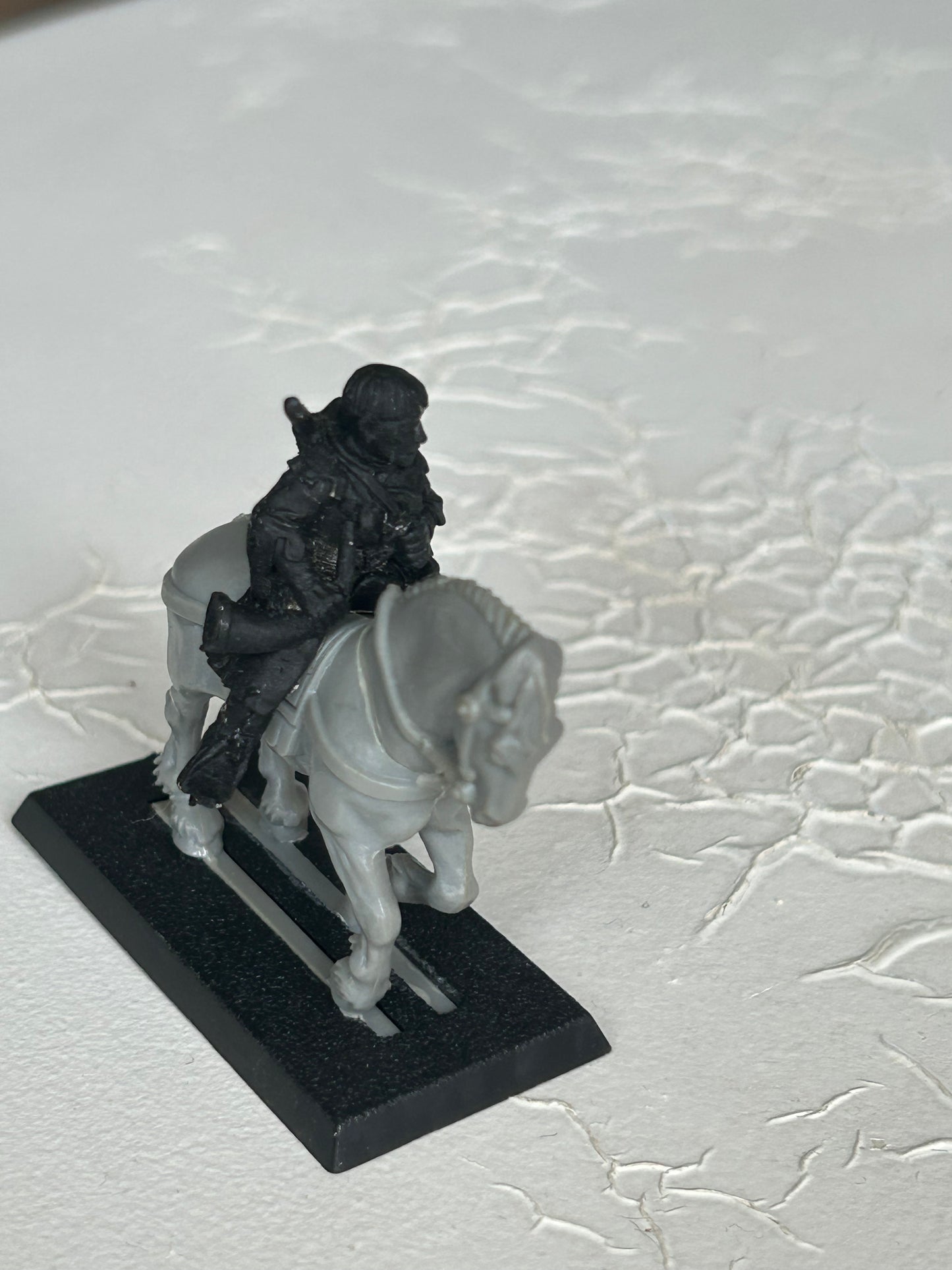 Warhammer fantasy old world bretonnian squire yeoman musician