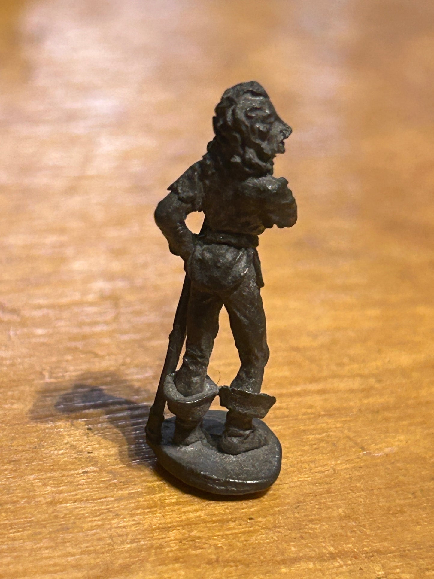 50-0076: Elf Assassin, Drawing Sword ral partha Tom Meier