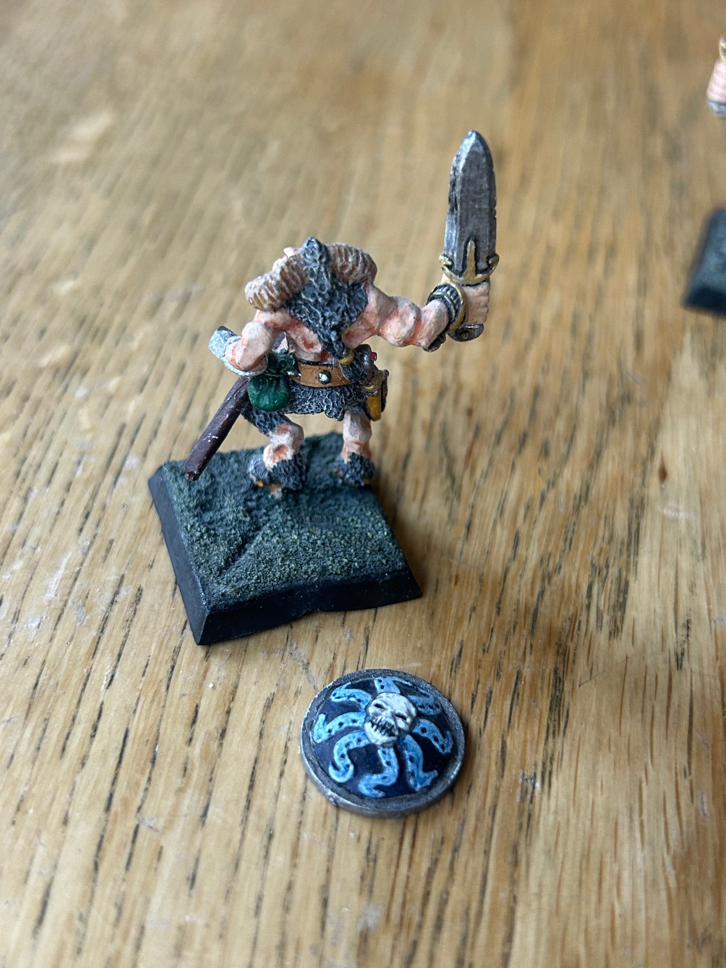 Warhammer Fantasy - Beasts of Chaos - MB9 Beastman Trooper B [Metal] Marauder