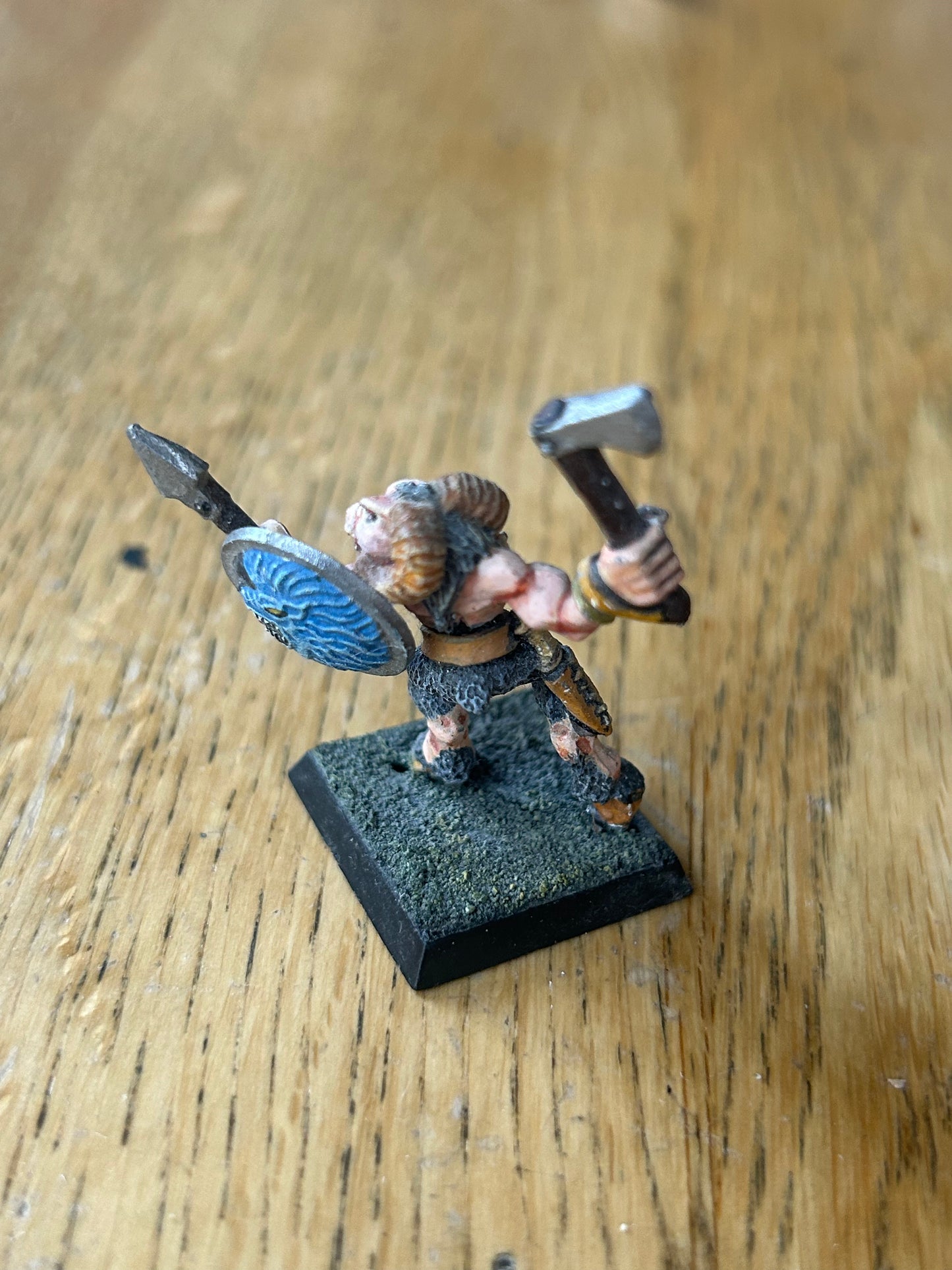 Warhammer Fantasy - Beasts of Chaos - MB9 Beastman Trooper A [Metal] Marauder