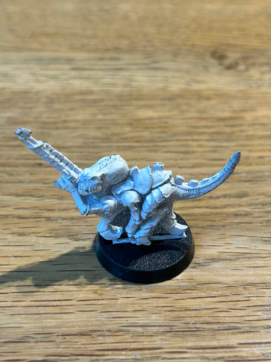 Warhammer 40k Rogue Trader Termagant with spike rifle Tyranids