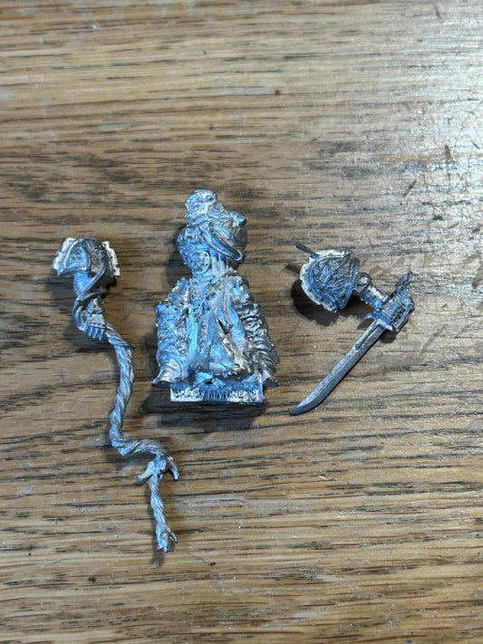 40K - chaos space marines Lucius the eternal (no backpack)