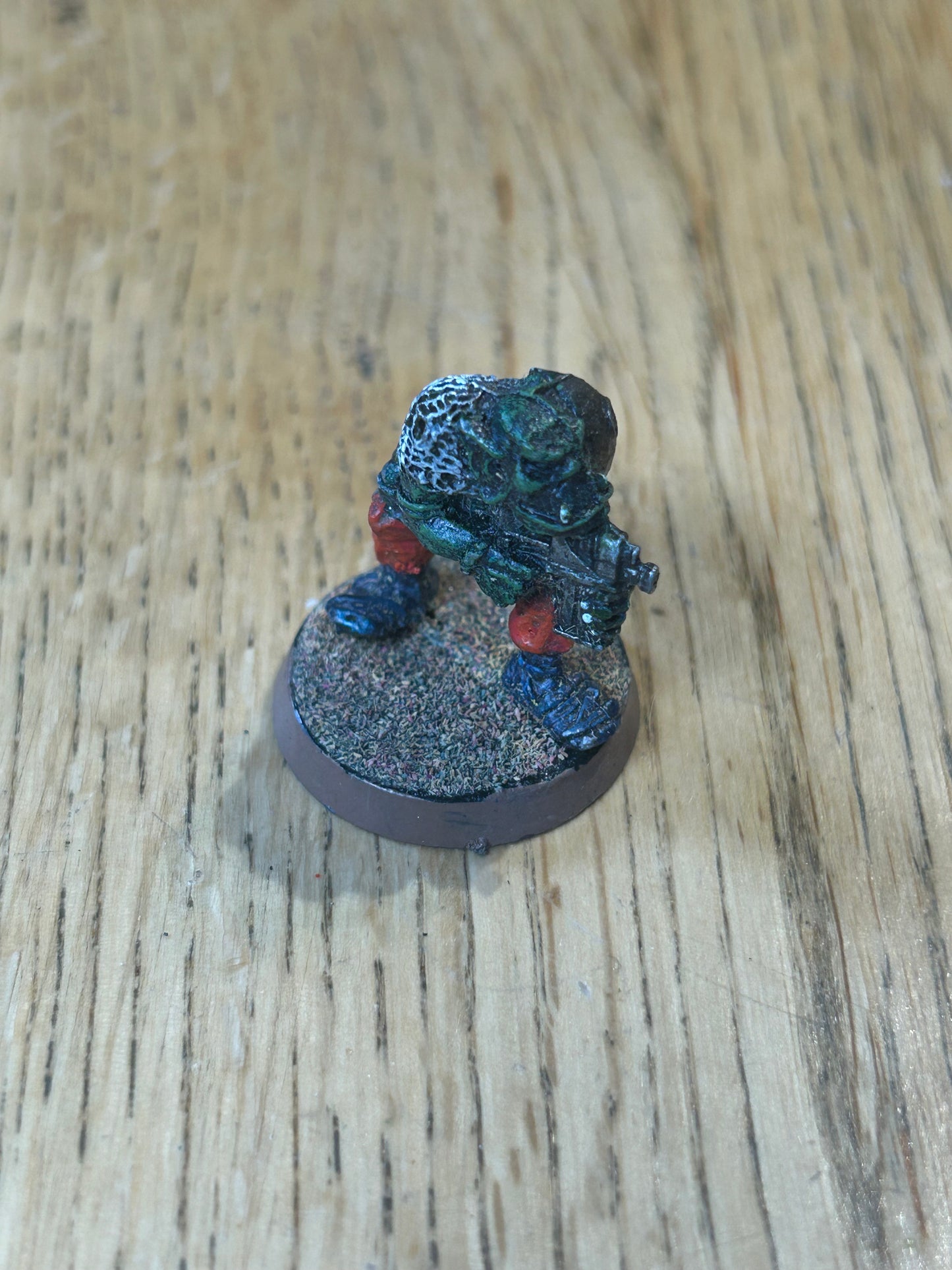 Warhammer 40k rogue trader space ork raider trooper