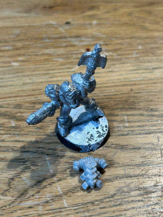 Vintage 40k RT101 Space Marine 'Chaplain w. Crozius & Bolter' Metal Rogue Trader
