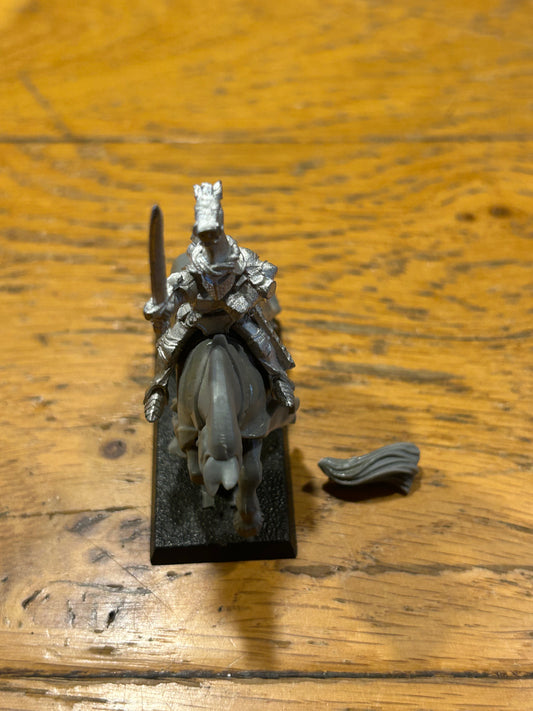 BRETONNIAN KNIGHTS OF THE REALM CHAMPION Metal Mounted (standard legs, not the normal lance ones)