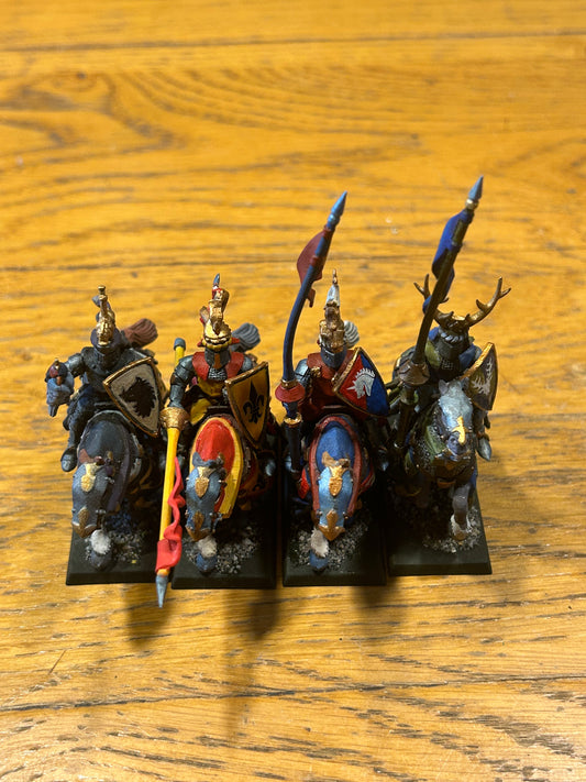 Warhammer plastic Bretonnian Knights x4 (well painted)