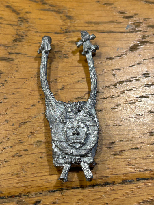 Vintage Orcs & Goblins WAR WYVERN BACKREST Banner Trophy metal Oldhammer