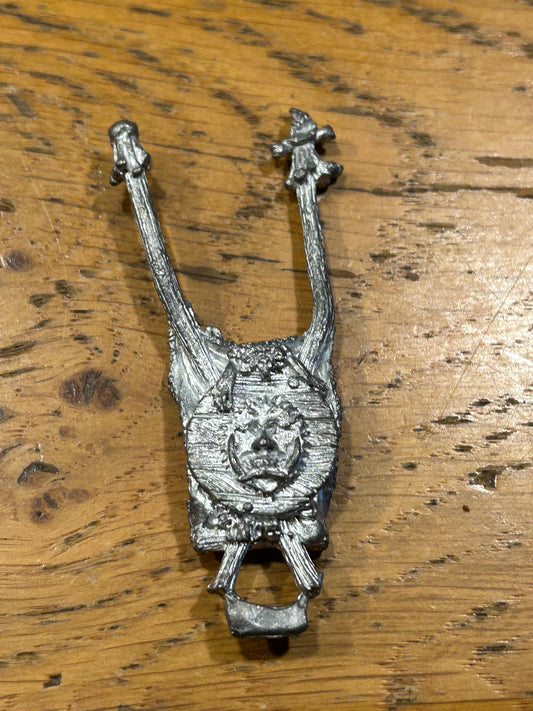 Vintage Orcs & Goblins WAR WYVERN BACKREST Banner Trophy metal Oldhammer