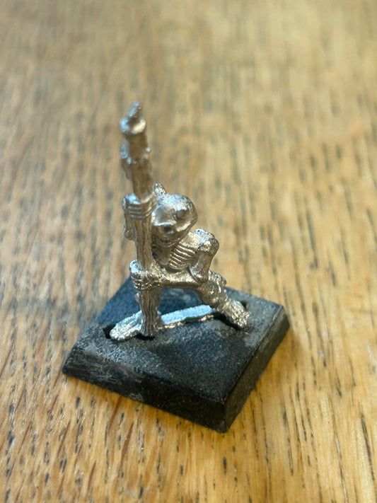 Realm of Chaos Familiar Skeletal Citadel GW Metal 80s Fantasy WFB