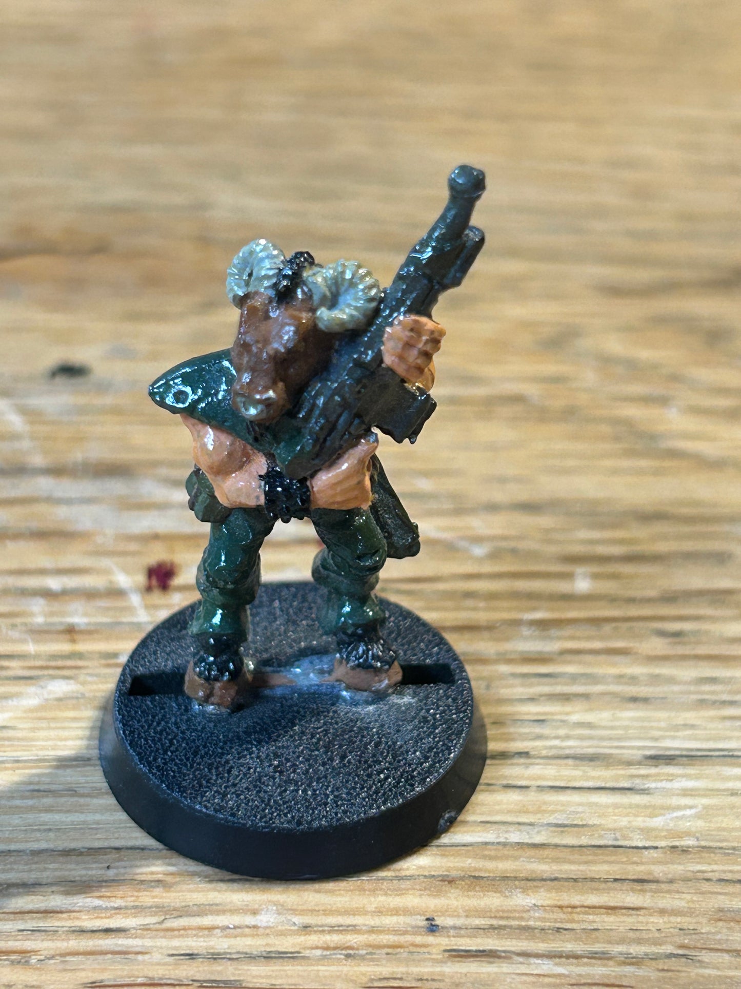 Imperial Guard Beastman B-TPR Gaxt Autogun RT501 Rogue Trader Metal Citadel