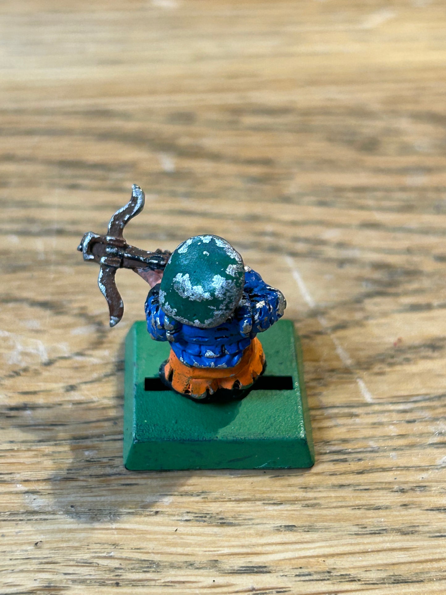 Citadel Games Workshop Marauder MM15 Dwarf Crossbowman Crossbow 1980s Metal with plug-in crossbow