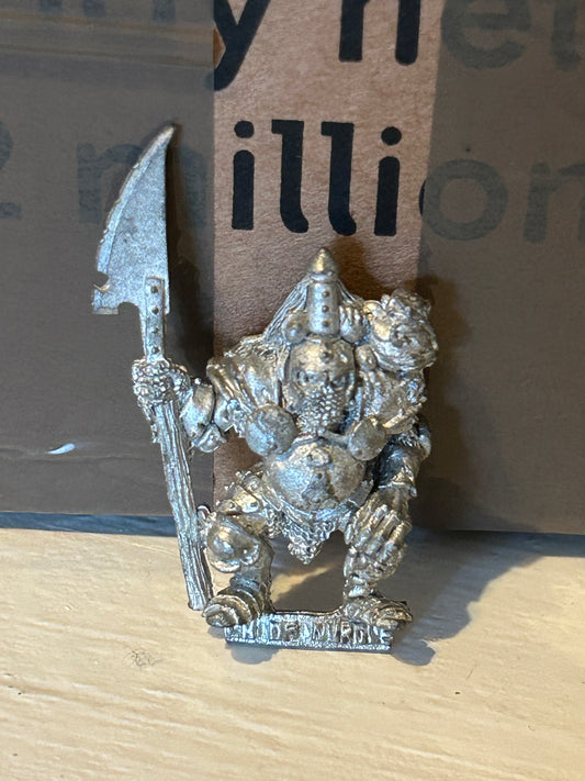 Warhammer Fantasy Warriors of Chaos Champion of Nurgle with halberd