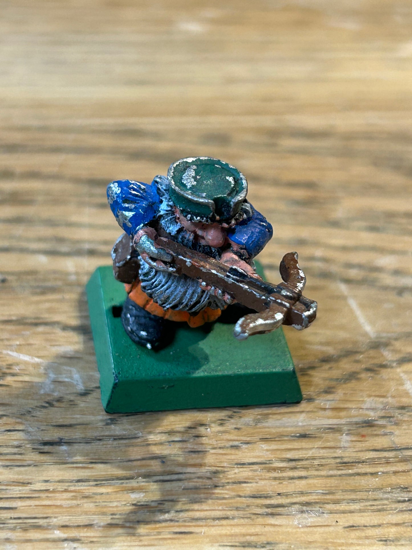 Citadel Games Workshop Marauder MM15 Dwarf Crossbowman Crossbow 1980s Metal with plug-in crossbow