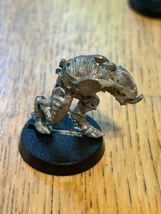 Warhammer 40K Rogue Trader Metal PURESTRAIN GENESTEALER BODY (no arms)