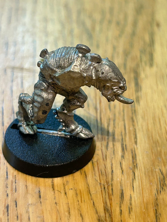 Warhammer 40K Rogue Trader Metal PURESTRAIN GENESTEALER BODY (no arms)