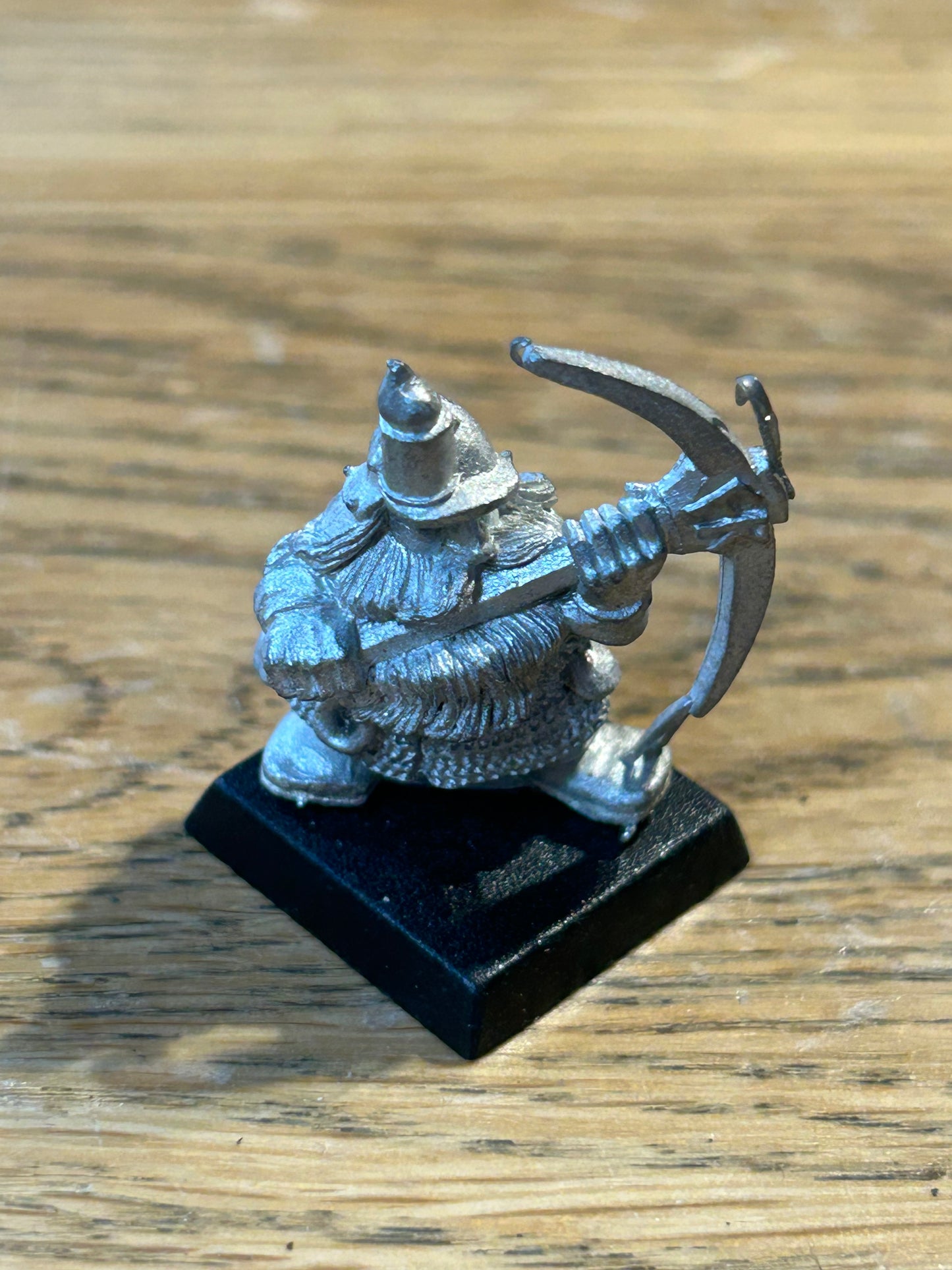 Warhammer fantasy dwarf miner