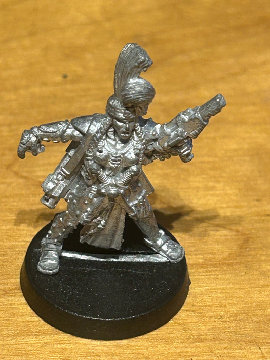 Necromunda Escher Gang leader Games Workshop Metal
