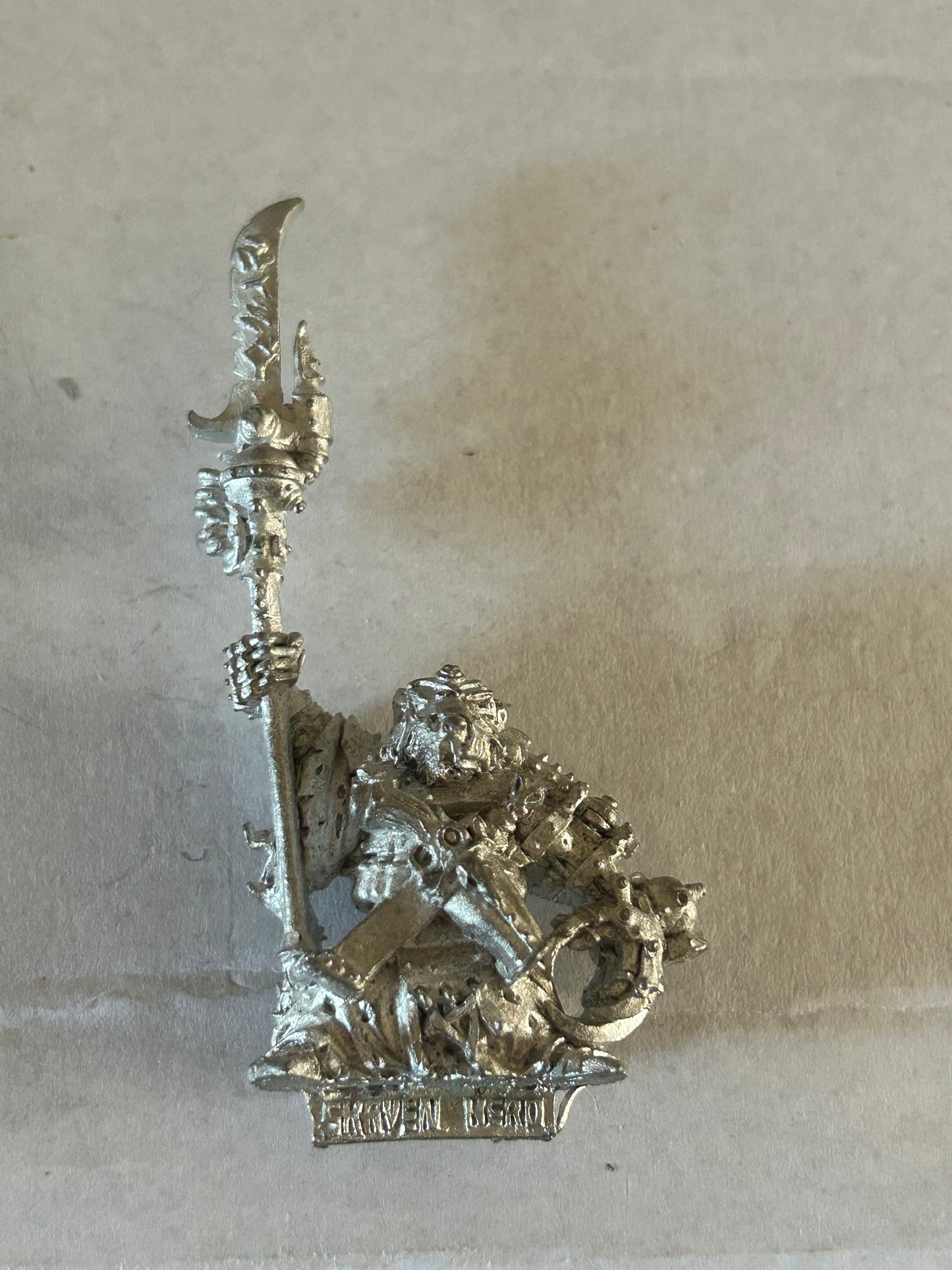 Games Workshop Warhammer Skaven Chief Warlock Ikit Claw Metal Figure (missing his backpack)