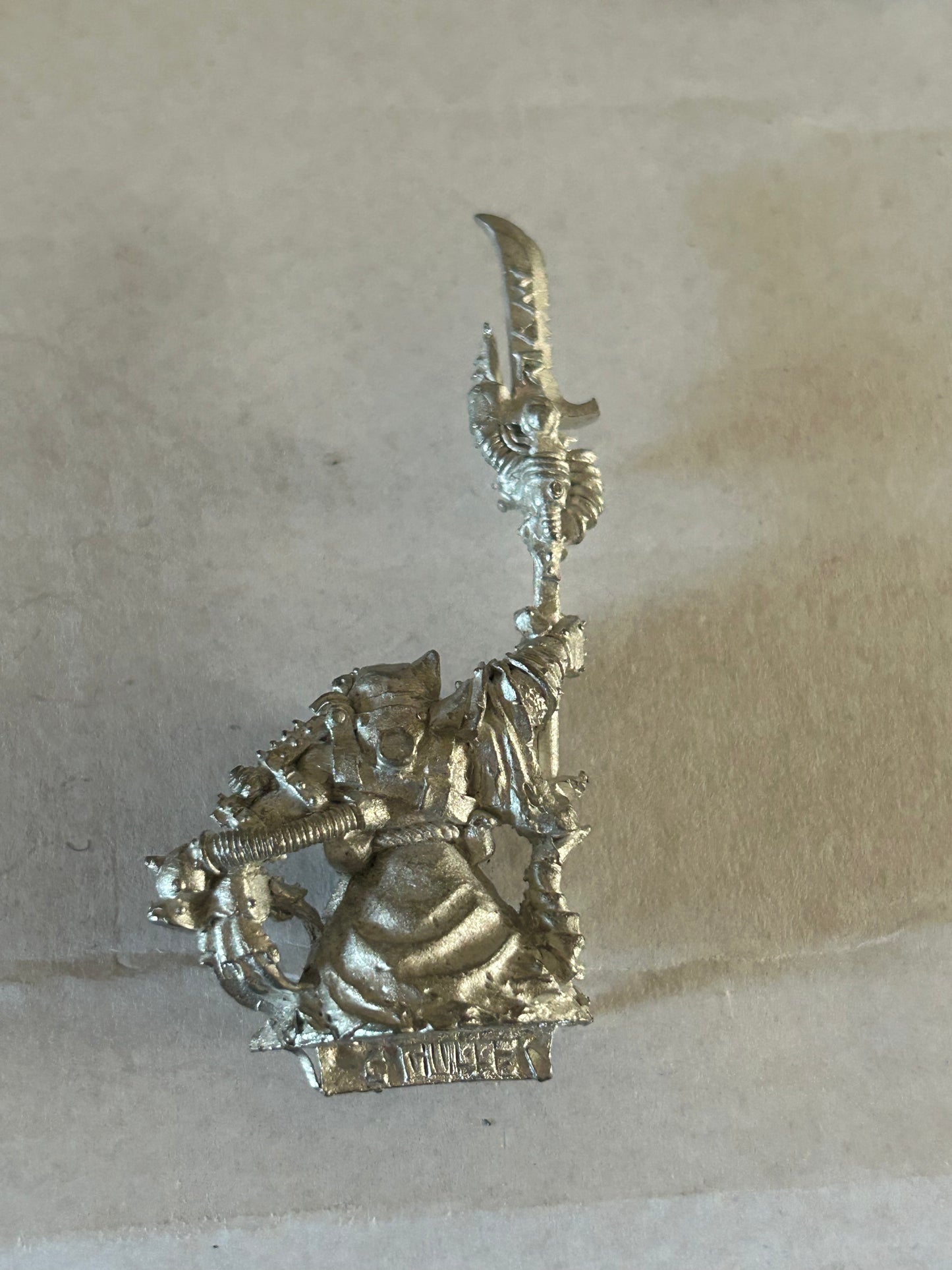 Games Workshop Warhammer Skaven Chief Warlock Ikit Claw Metal Figure (missing his backpack)