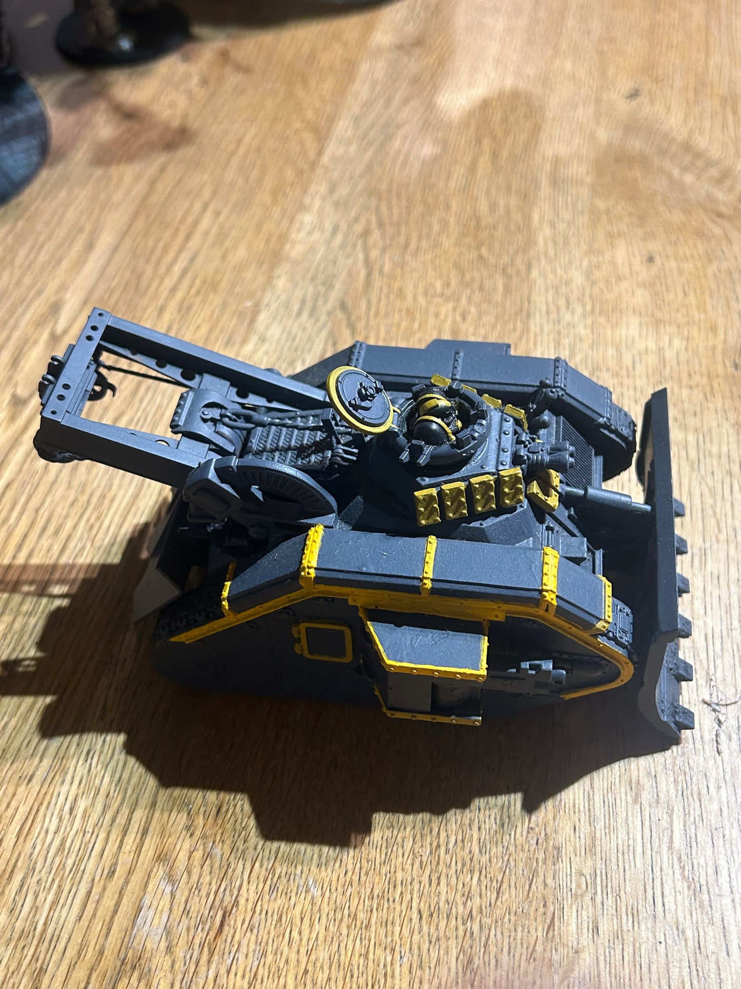 Warhammer 40k converted tank imperial guard or space marine (looks like an attempt at an atlas recovery tank)