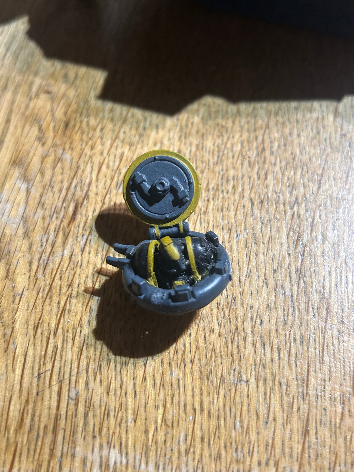 Warhammer 40k converted tank imperial guard or space marine (looks like an attempt at an atlas recovery tank)