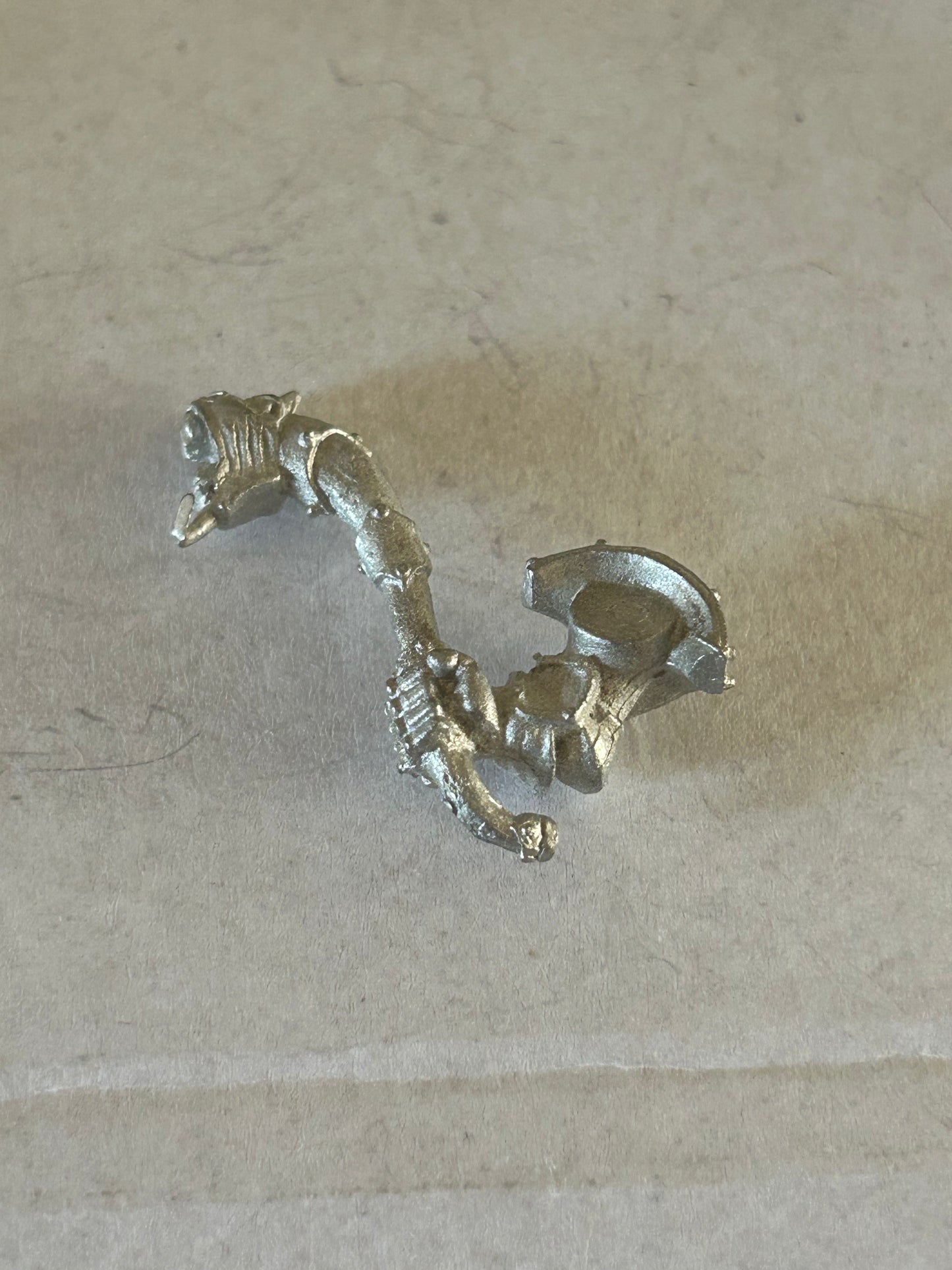 Chaos Warrior Knight Right Arm horn musician  - Warhammer Fantasy Metal Bit