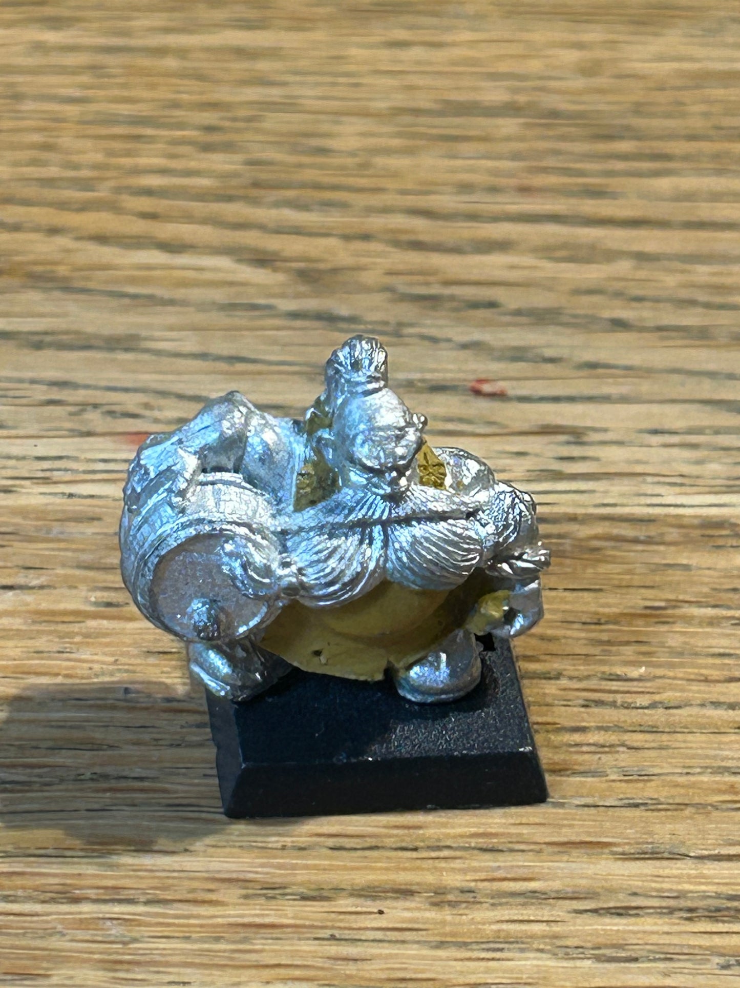 Warhammer fantasy dwarf flame cannon crewman loader