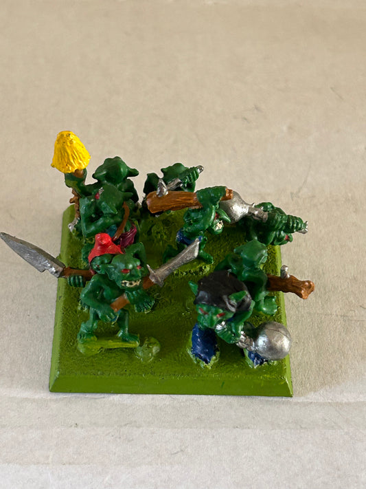 Warhammer fantasy or 40k orc or ork Snotling base (10 snotling)