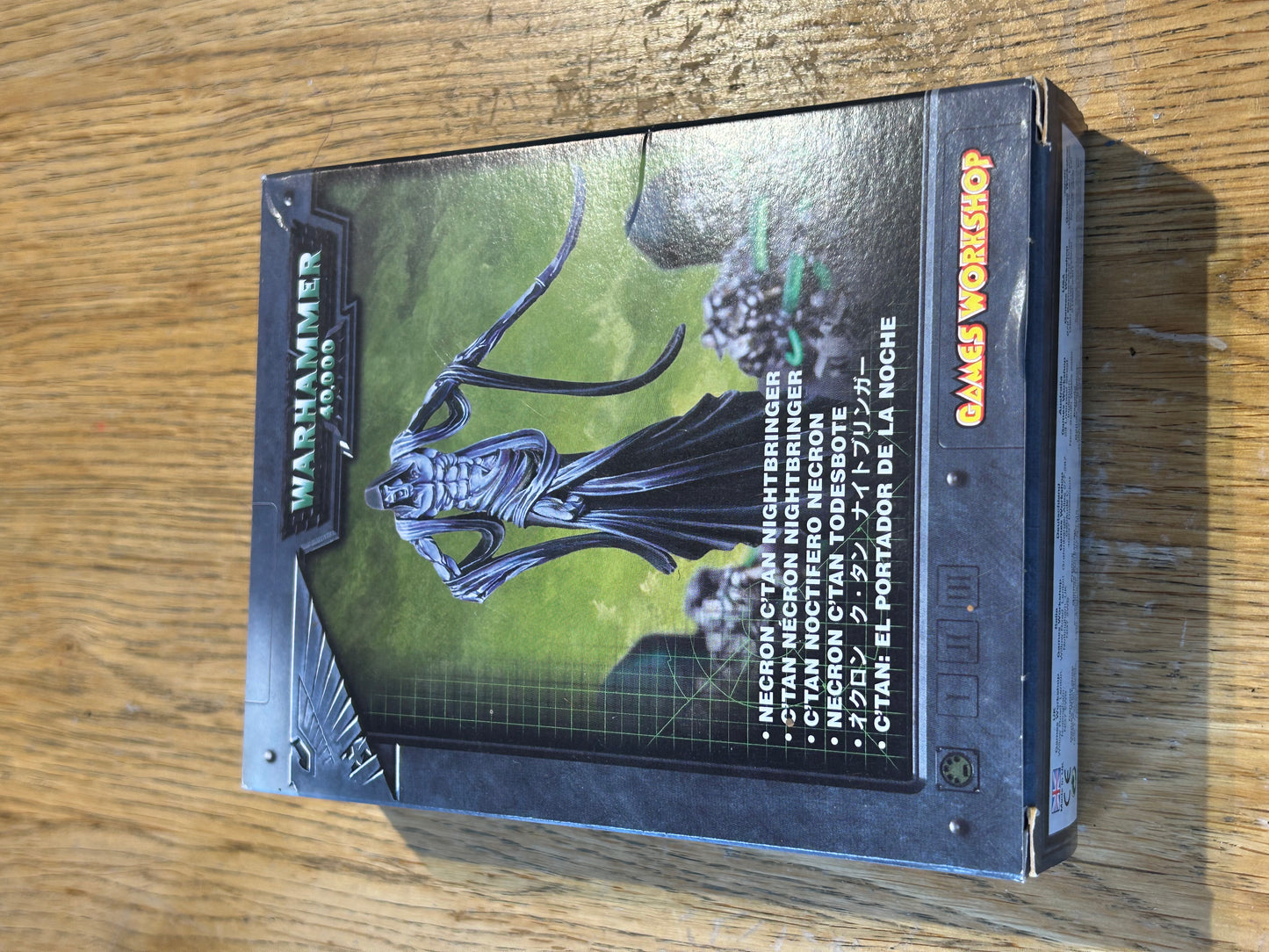 Necron C’tan Nightbringer with box (no plastic insert)