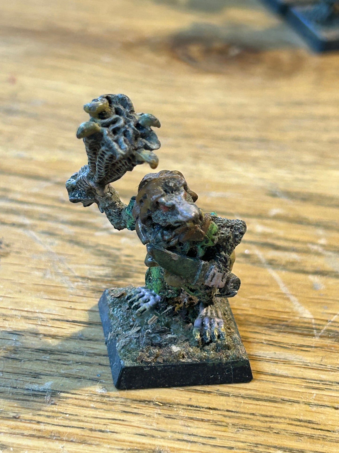 Vintage Skaven 'Skurge Hooknet, Gutter Runner w. Dagger & Net 1' C47 1980s Metal