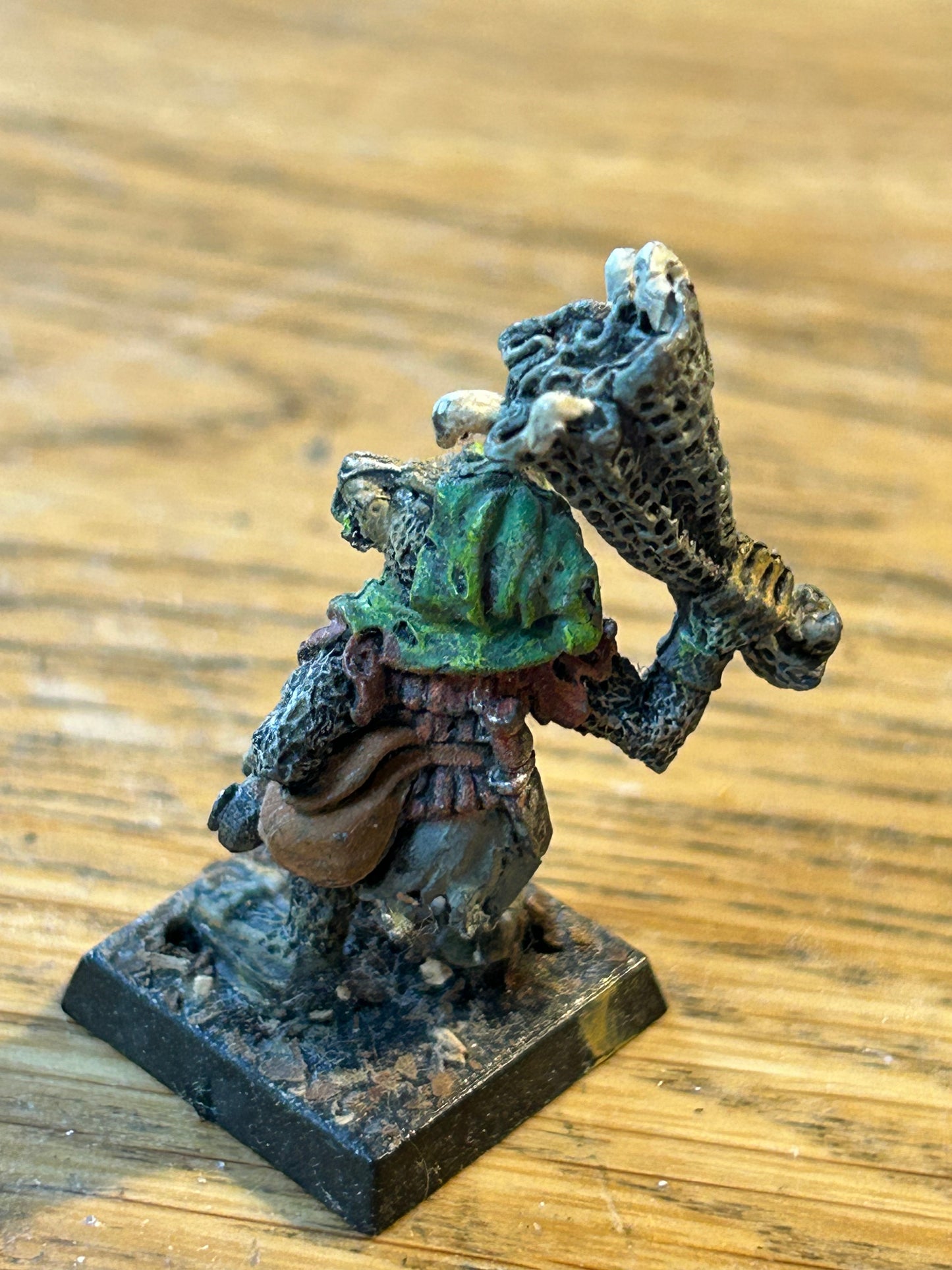 Vintage Skaven 'Skurge Hooknet, Gutter Runner w. Dagger & Net 1' C47 1980s Metal