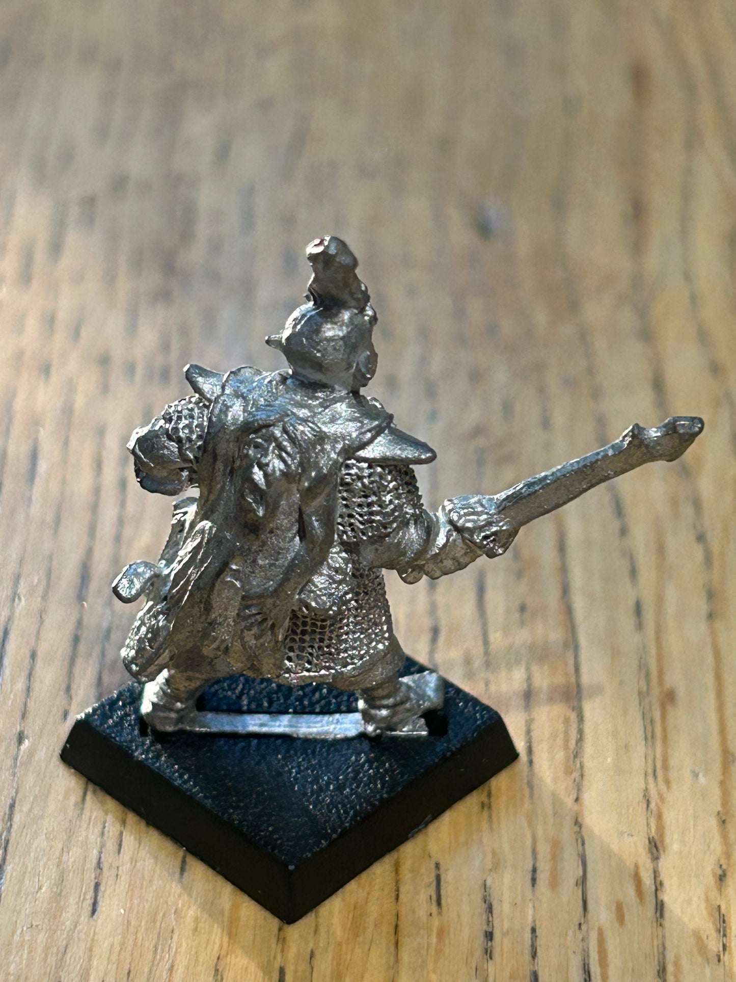 Citadel Warhammer 80s Reg Renown RR4 Mengil Manhide Dark Elf Trooper